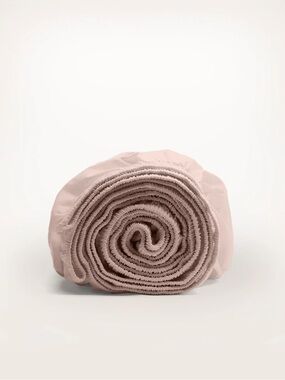 Twin XL fitted sheet   boll & branch Signature fabric — dusty pink